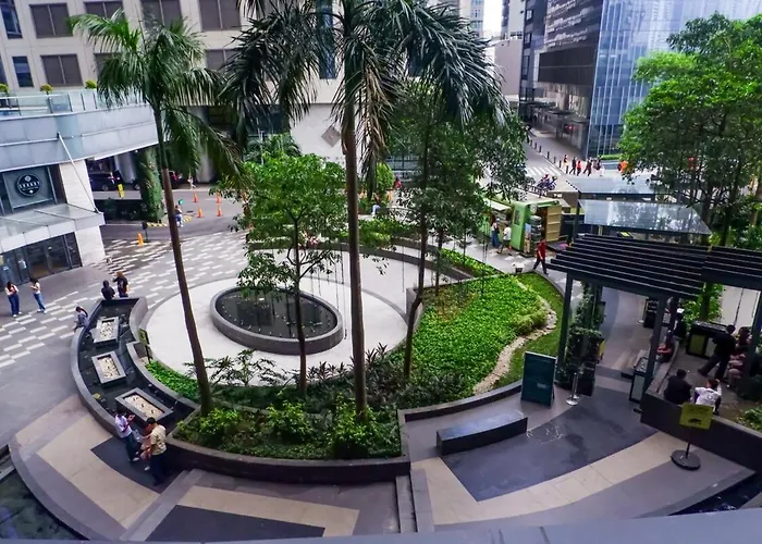 Apartamento Luxury 1br In Poblacion Makati W Parking Manila