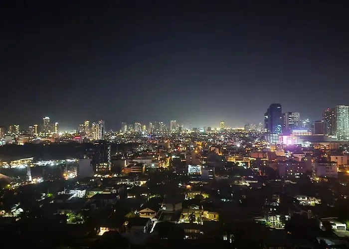 Luxury 1br In Poblacion Makati W Parking * Manila