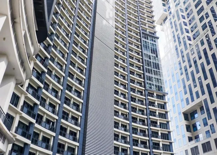 Luxury 1br In Poblacion Makati W Parking * Manila